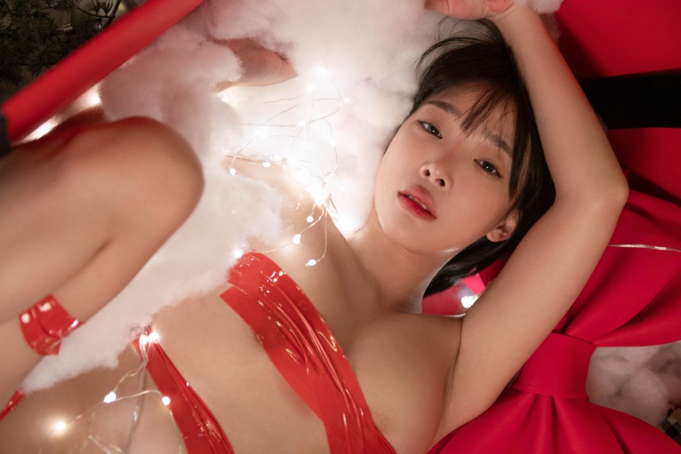 Inkyung (강인경) - IKOF-4 2023 Christmas Digital Photobook + PPV _ Bunny-070.jpg