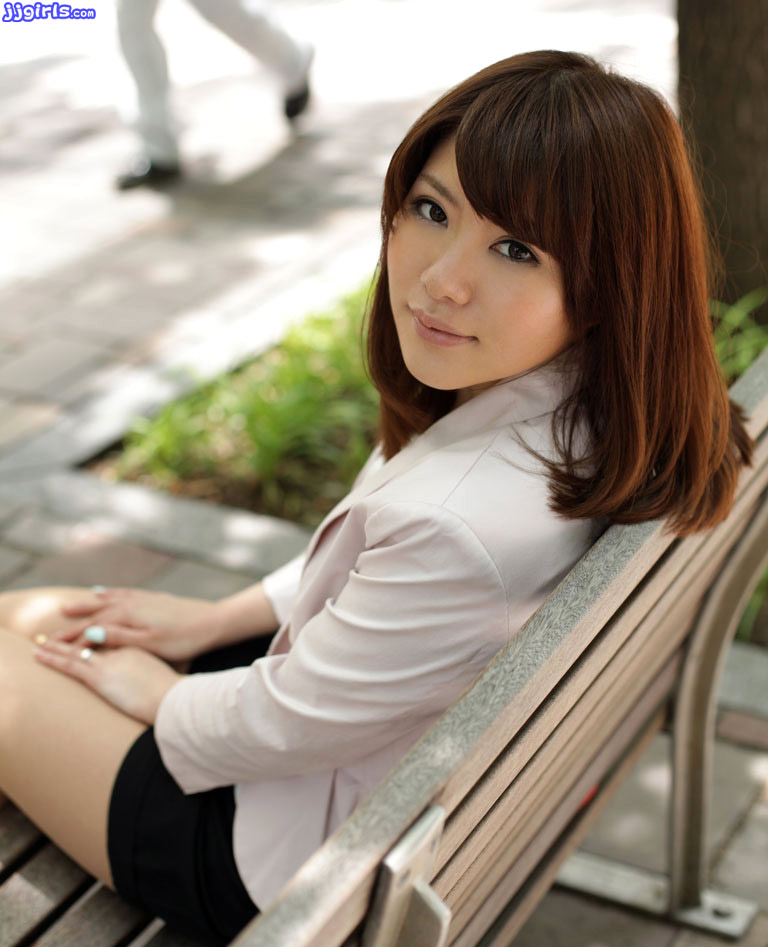 Nanami Takeuchi  (4).jpg